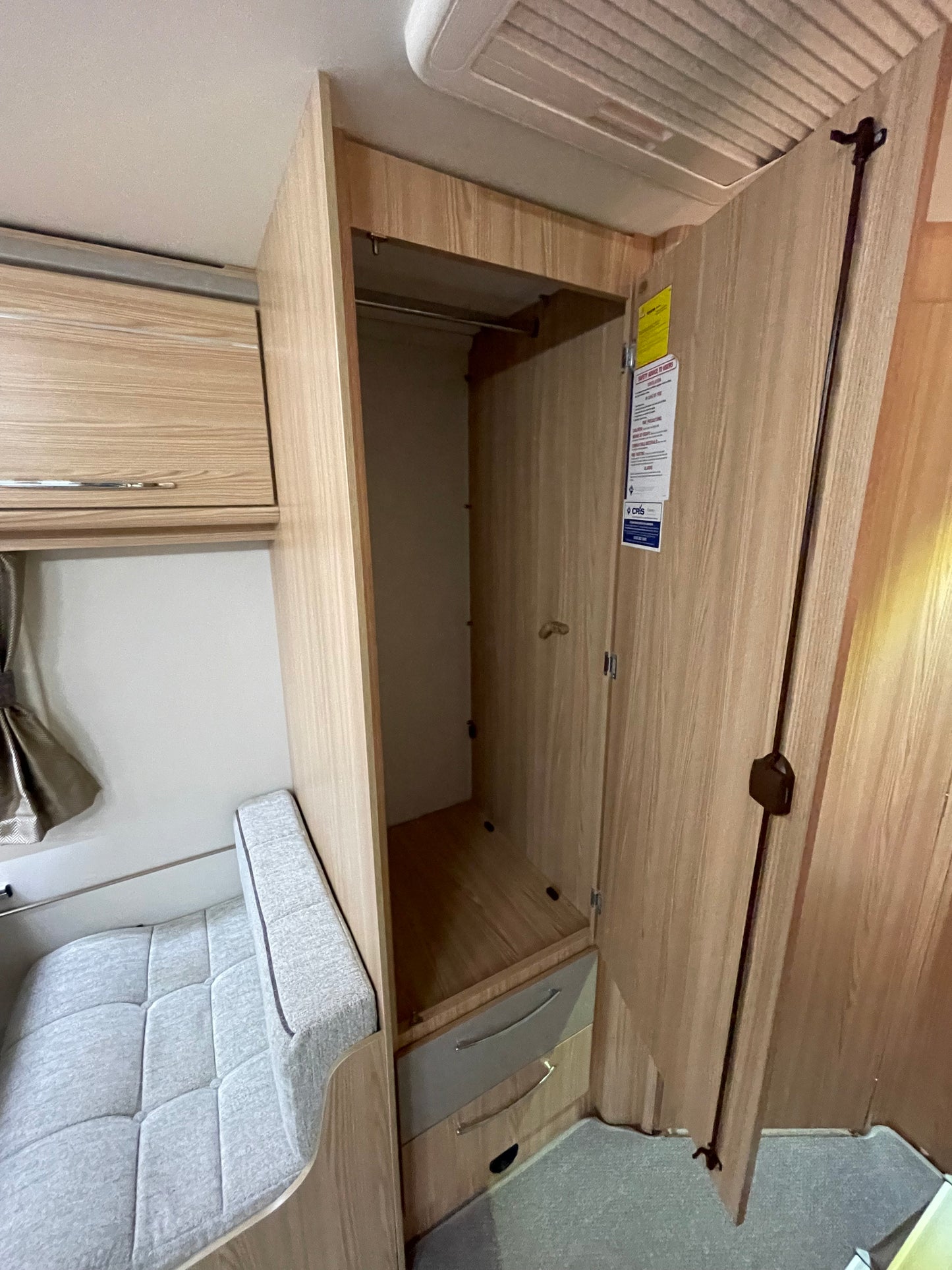 COACHMAN FESTIVAL 580/5 5 Berth ‘Fixed Bunks’