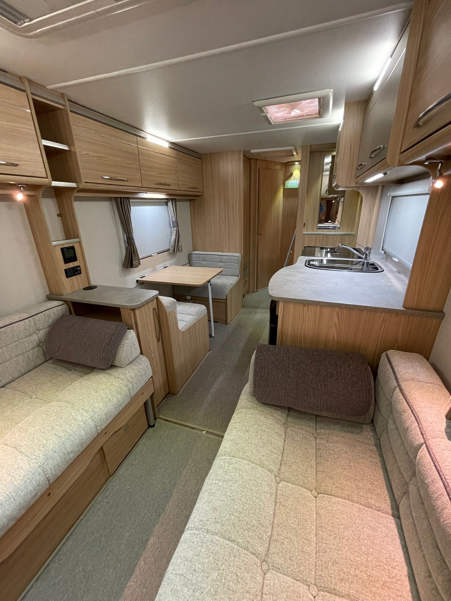 COACHMAN FESTIVAL 580/5 5 Berth ‘Fixed Bunks’