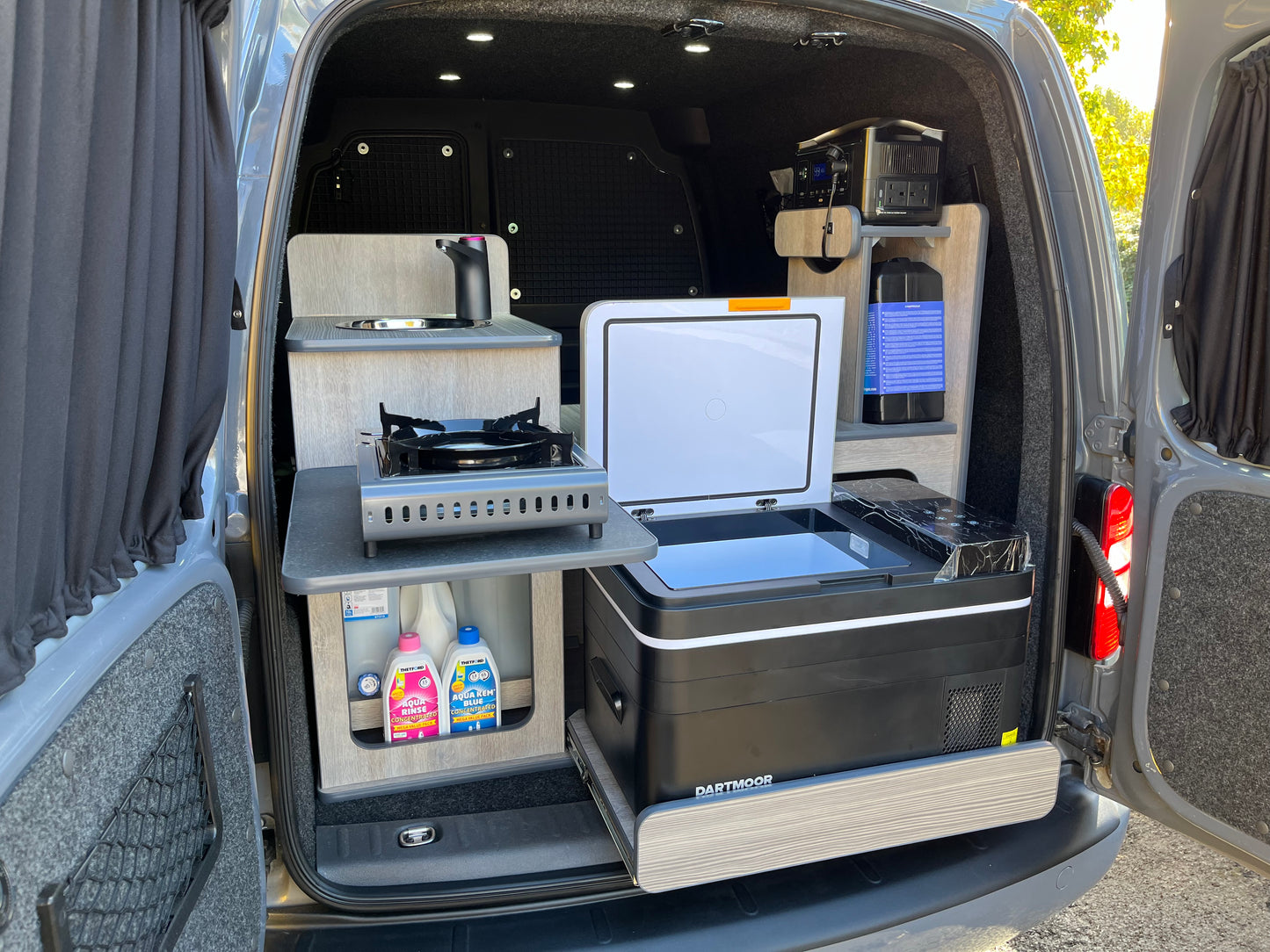 Volkswagen Caddy Camper VW Off grid Micro Camper
