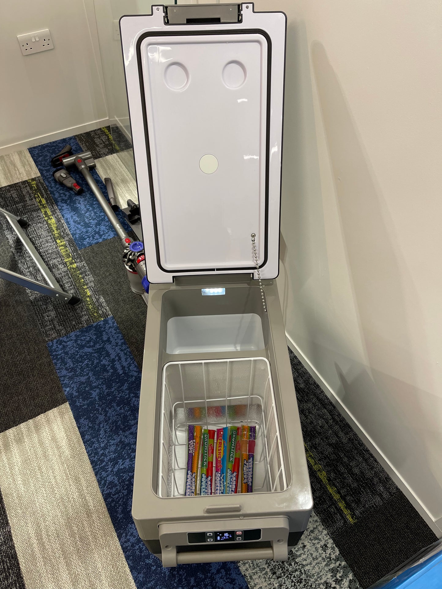 Total Cool 55 Portable Fridge/ Freezer