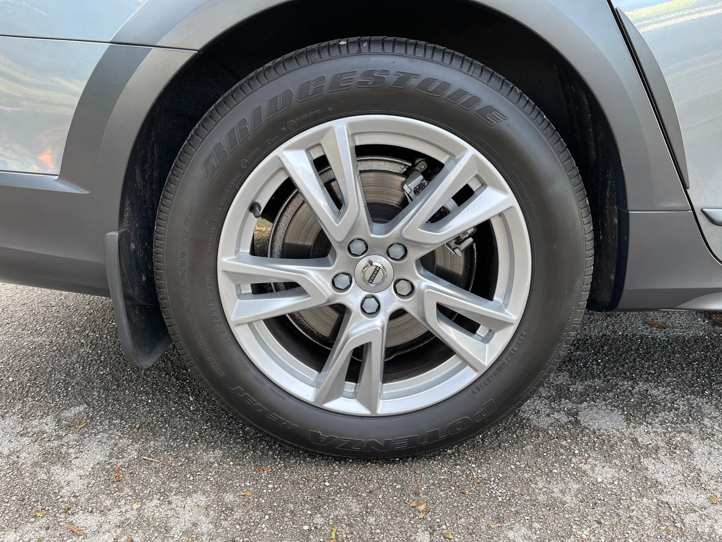 VOLVO D5 Power Pulse AWD Cross Country + EXTRAS